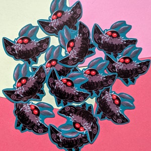 Sticker bébé papillon de nuit (homme) ! | Autocollant vinyle | autocollant pour ordinateur portable | sticker décoratif monstre d'halloween | cryptide| sticker homme aux mites | (Autorisé dans l'UE)