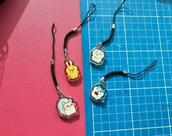 Chiikawa, Hachiware, UsagI & Momonga Handyanhänger | dekorativer Epoxy Acryl-Charm | niedlicher Cartooncharme | Kawaii Schlüsselanhänger | kleiner Acrylanhänger