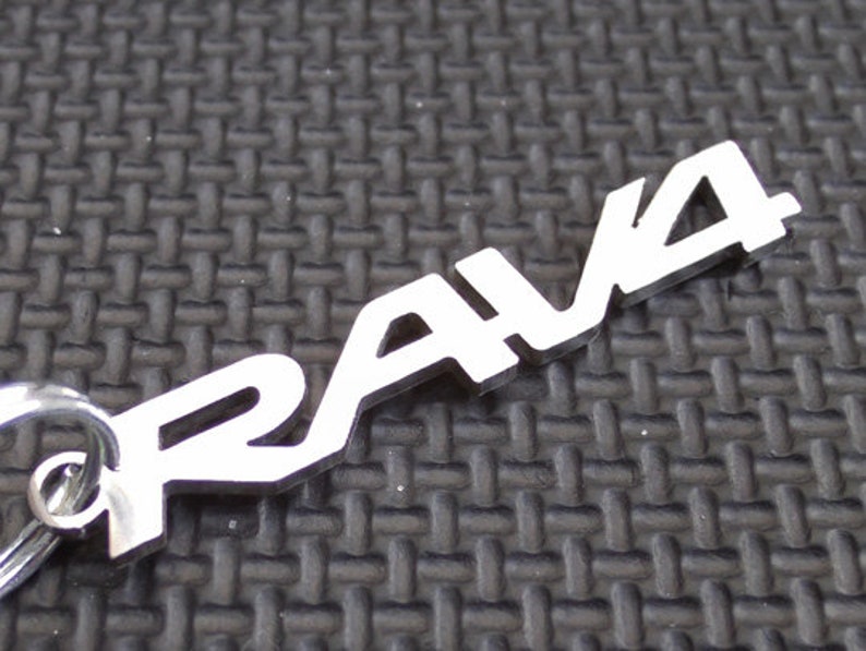 Toyota Rav4 Keyring Keychain Emblem D-4D 2.2 Le Xle Limited Awd 2.5 VVT-i III IV V Plugin Hybrid 2.0 2.5 Stainless Steel