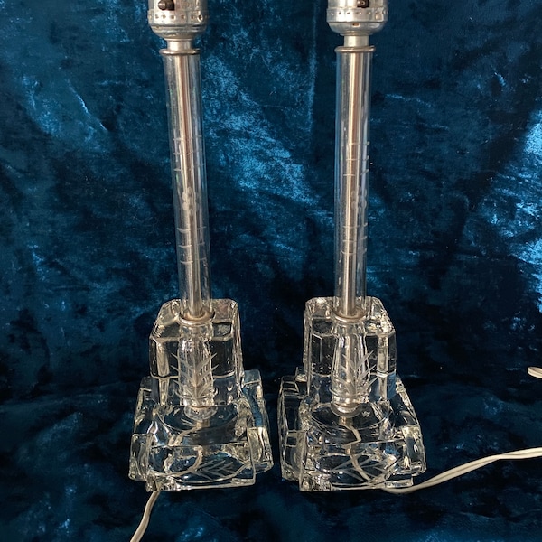 Vintage Leviton Mid-Century Modern Glass Cube Botanical Etched Pair of Lamps, Buffet Lamps, Bedside Lamps,Etched Flower and Leaves