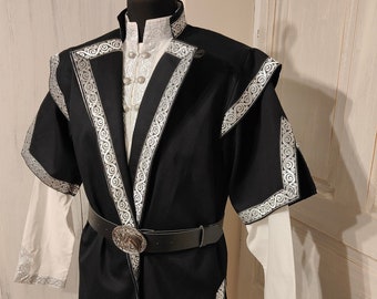 Kaftan for men with trim decoration, reenactment, larp, fantasy, archer garbs