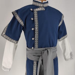 Buttoned Kaftan with trim in several colors - reenactment, larp, fantasy, archer garbs