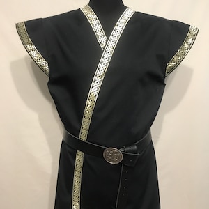 Sleeveless kaftan for men with trim decoration - reenactment, LARP, fantasy, archer garbs, robe