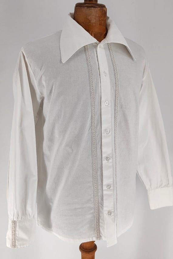 Vintage White Cotton Shirt For Men – Large Collar Retro Dress Shirt with Embroidered Trim, Historical Costume or Formal Renaissance Style