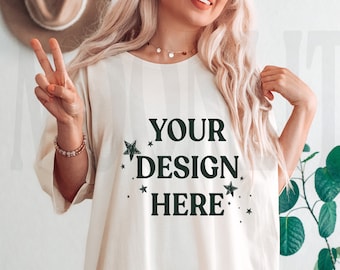 Mockup da camiseta Bella Canvas 3001 - Camiseta oversized unissex na cor natural