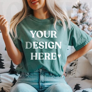 Comfort Colors 1717 Light Green Shirt - Model Mockup- Light Green Colored Shirt - Christmas Mockup - Model Mock up Tee - Size Chart