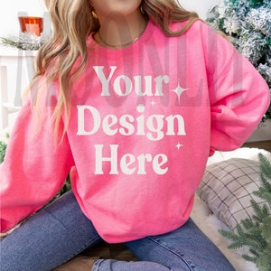 Gildan 18000 Sweatshirt Mockup - Veiligheid Roze Sweatshirt Mockup - Zware Blend Sweatshirt - Veiligheid Roze Mockup - Kerstmodel