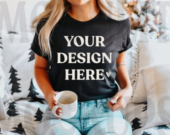 Bella Canvas 3001 zwart T-shirtmodel: kersttafereel (digitale download)