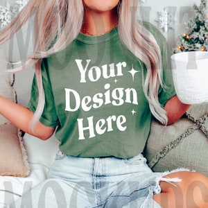 Comfort Colors 1717 Moss Shirt - Model Mockup- Moss Shirt Mockup - Christmas Mockup - Moss Mockup