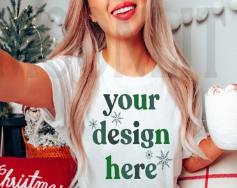 Bella Canvas 3001 White T-Shirt Mockup: Vacanze di Natale (download digitale)