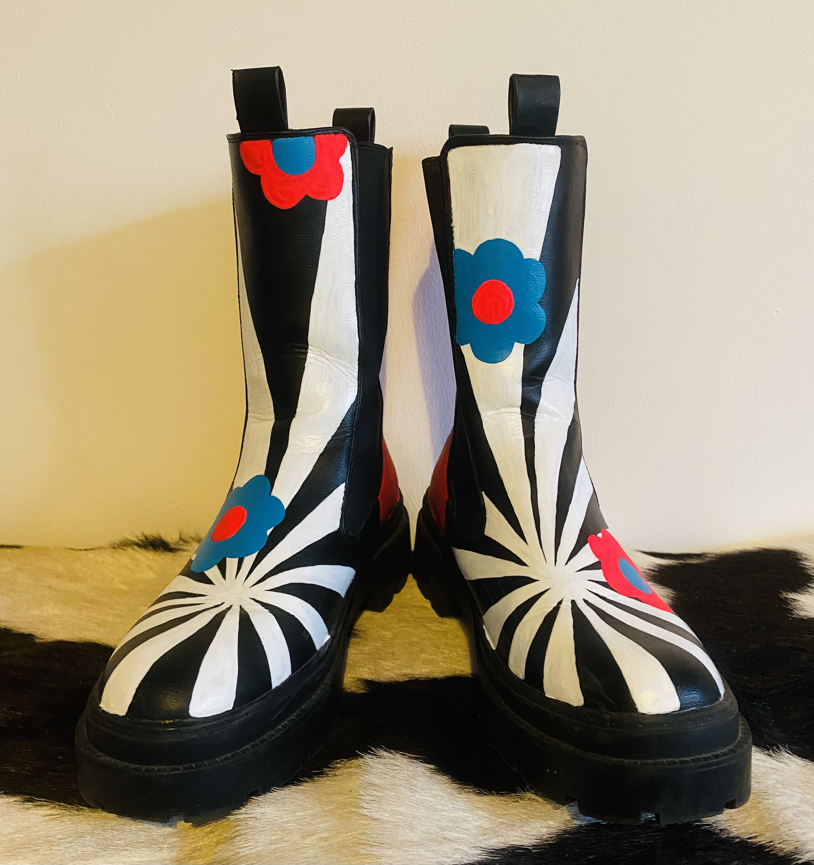 Neon top boots uk