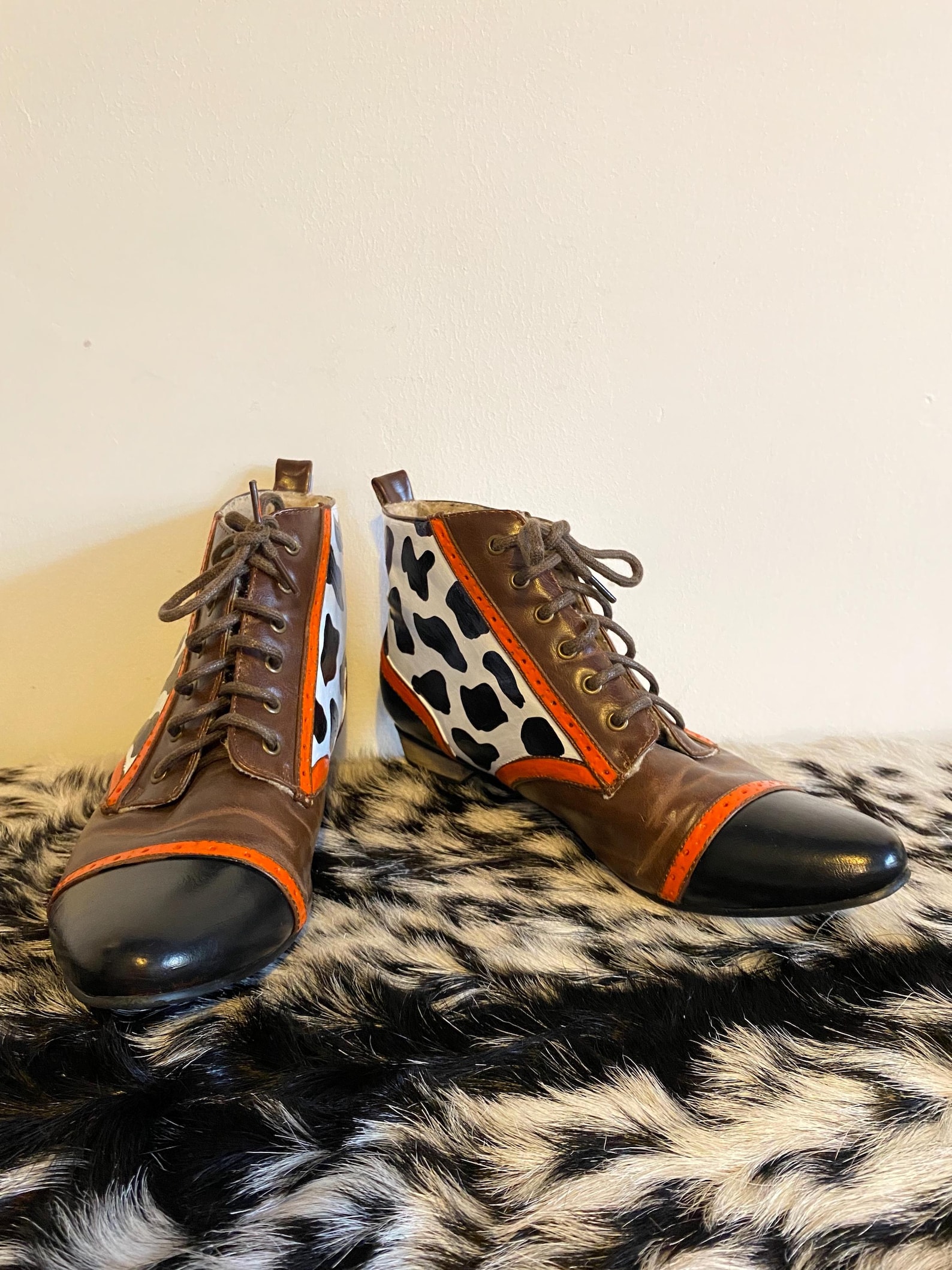 Black And Purple Cow Print Men's Boots