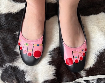 Rings and manicure toes summer slide on pumps