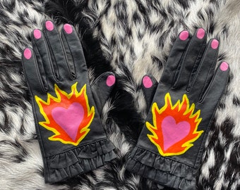 Flames, hearts and fingernails Handpainted leather gloves