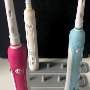 Elektrozahnbürstenständer für 5, 4, 3, 2, 1 Braun Oral B Elektrozahnbürsten weiß, schwarz, grau, Marmoreffekt, rosa und hellblau Grau