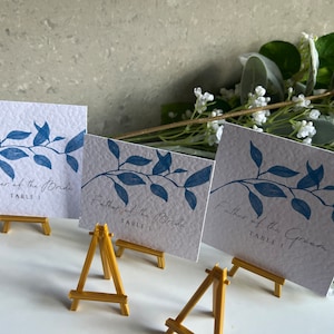 Set aus fünf goldfarbenen Mini-Tischkarten für die Hochzeit