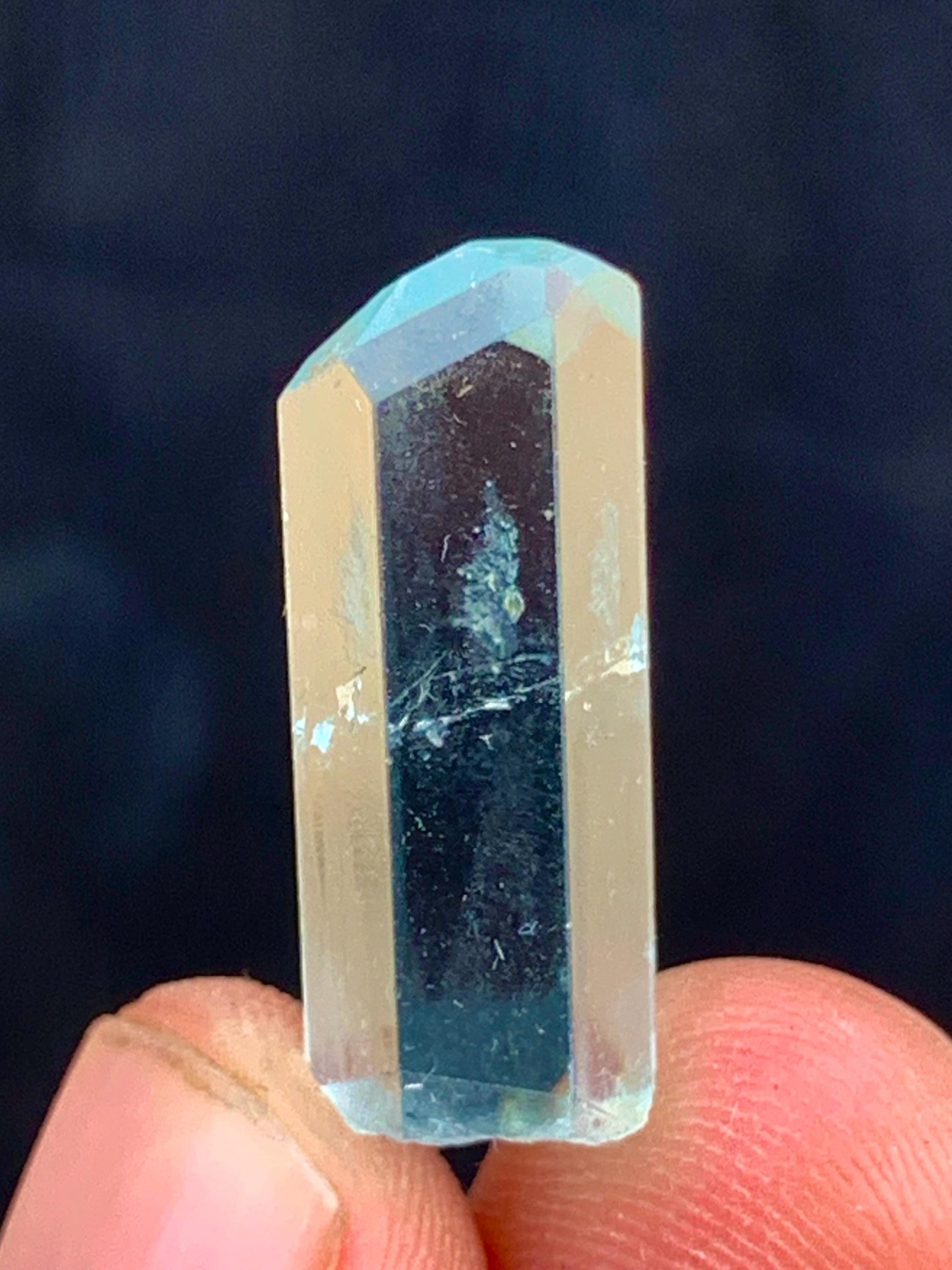 15.5 C.t Natural Diamond Cut Aquamarine Crystal-specimen-minerals