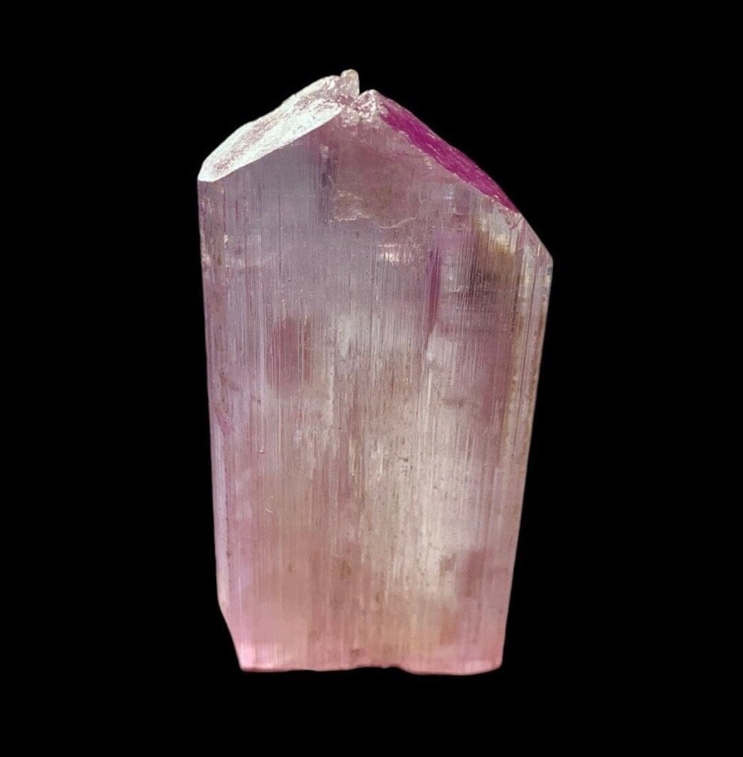 299 C.t Kunzite Shark Shape Crystaletched Knzitespodumene Kunzite