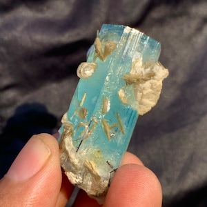 172 carat Terminated Natural Beautiful Complete Blue Cap Aquamarine Step Wise Crystal Cluster Bunch with Muscovite From Nagar Mine Pakistan