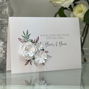 Personalisierte Hochzeitskarte, Luxushochzeitskarte, spezielle Hochzeitskarte, 3D Hochzeitskarte, Andenken Hochzeitskarte, 3D Papierblumen und Perlen