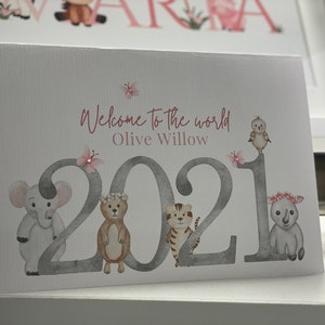 2025 gepersonaliseerde nieuwe babykaart, kaart nieuwe babymeisje, kaart nieuwe ouders, kaart gefeliciteerd nieuwe baby, babykaart, kaart pasgeborene, kaart aandenken