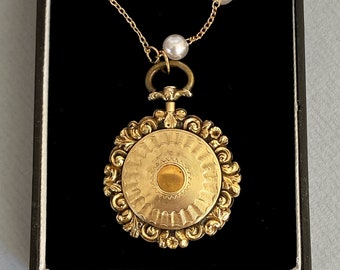 Ornate Victorian Keepsake Locket Pendant - Rolled Gold - Pearl Chain  - 14.6g