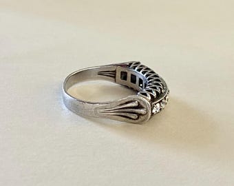 Antique 935 Silver & Paste Ring - Trellis Gallery, Petal Shoulders - European c. 1910-1925