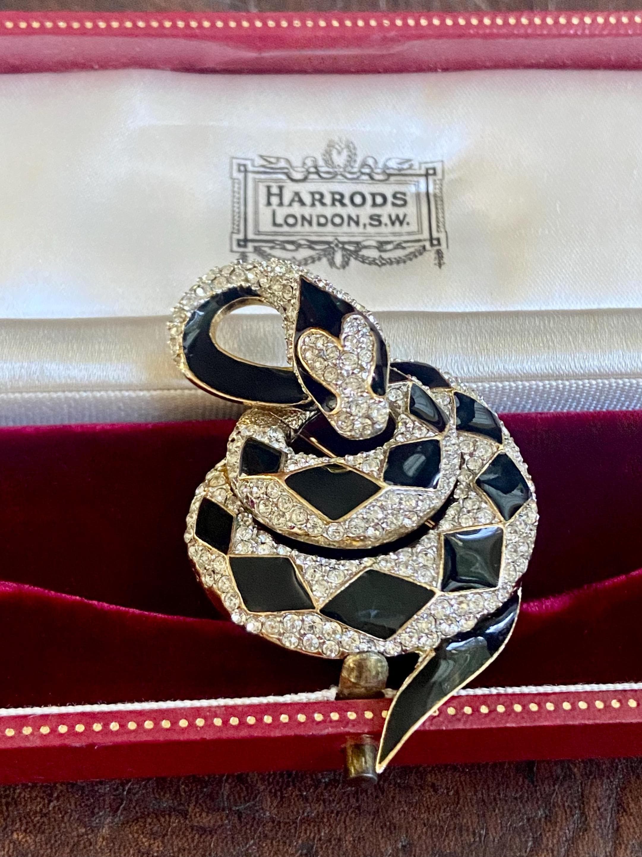 Broche Vintage Attwood And Sawer - Serpent Entrelacés Avec Strass - Doré - Alliage - Occasion