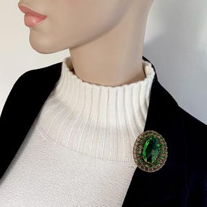 Large Czech Emerald Paste Filigree Brooch - Mid Century European - 5.2cm Length