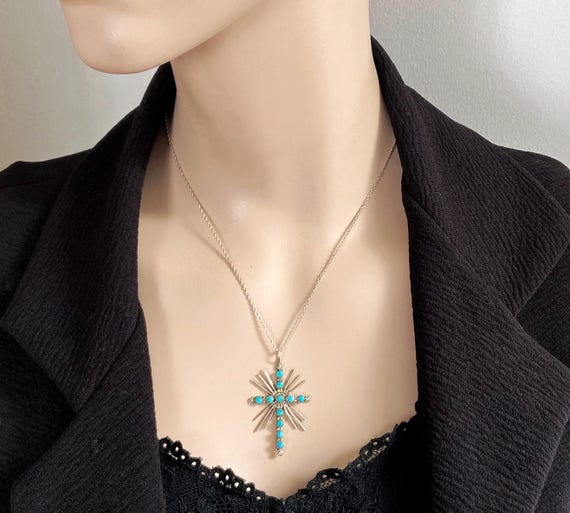 Zuni Turquoise Crucifix - Sunburst/ Needles - 4.5cm Length - Native American -  18 Inch Prince of Wales Chain