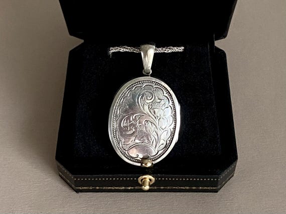 Victorian Solid Silver Oval Locket - Hand Engrave… - image 1