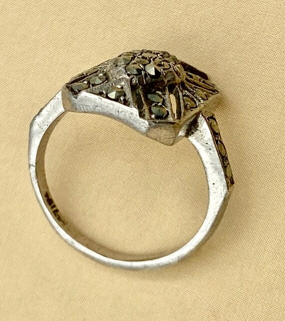 Vintage Marcasite Rectangular Face Ring - Solid S… - image 4