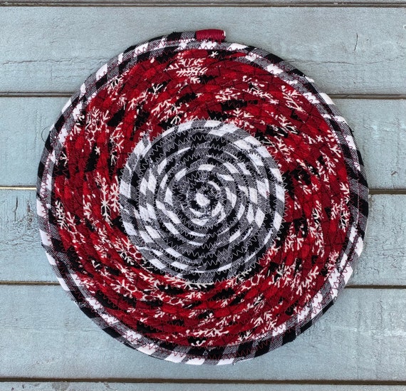Christmas Rope Trivet Hot Pad