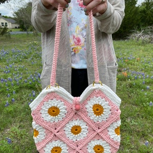Retro Style Crochet Bag