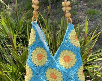 Retro Style Crochet Hobo Bag
