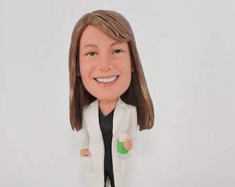 Doctor bobblehead customized from photos, personalized pharmacist bobblehead, best gift idea for surgeon, physician and nurse