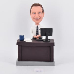 Custom Man at desk bobbleheads, custom office bobbleheads, bobblehead for Boss&#39;s Day, bobblehead gift with computer