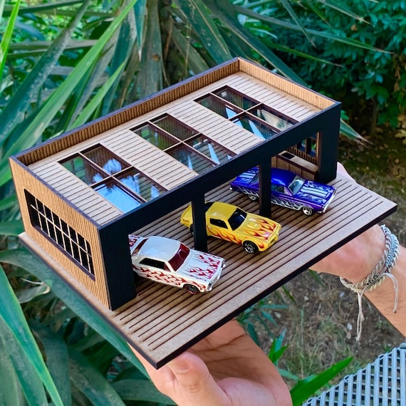 ミニカー専用ジオラマ：1/24 木造パーゴラ付ガレージ（ブラウン）希少モデル！ おもちゃの車収納、1/64スケールガレージディスプレイジオラマ - Etsy 日本
