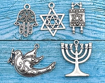 Jewish Charms Set of 5, Hanukkah Themed Charms, Festival of Lights, Feast of Dedication, Star of David, Jewish Pendants, Passover charms