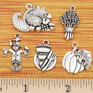 Thanksgiving Charms, Set of 5 Thanksgiving Pendants, Silver Tone Alloy Fall Charms, Harvest Charms