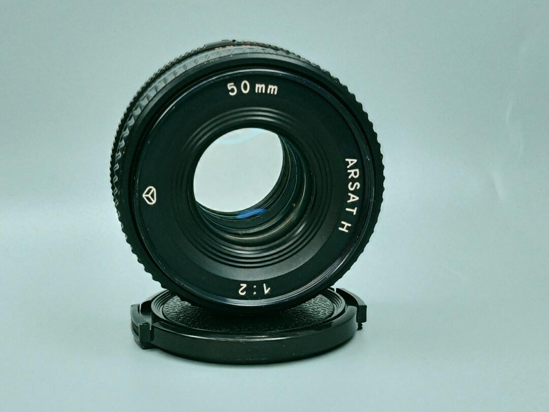 レンズ ARSAT、レンズ Helios 81H MC 50 mm f/2 ニコン F マウント