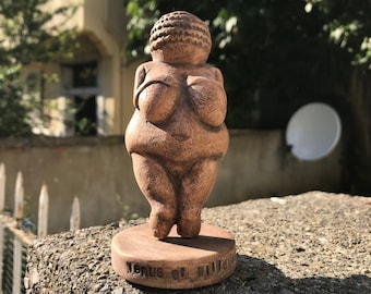 Venus of Willendorf Replica: Paleolithic Goddess Figurine, Ceramic Art