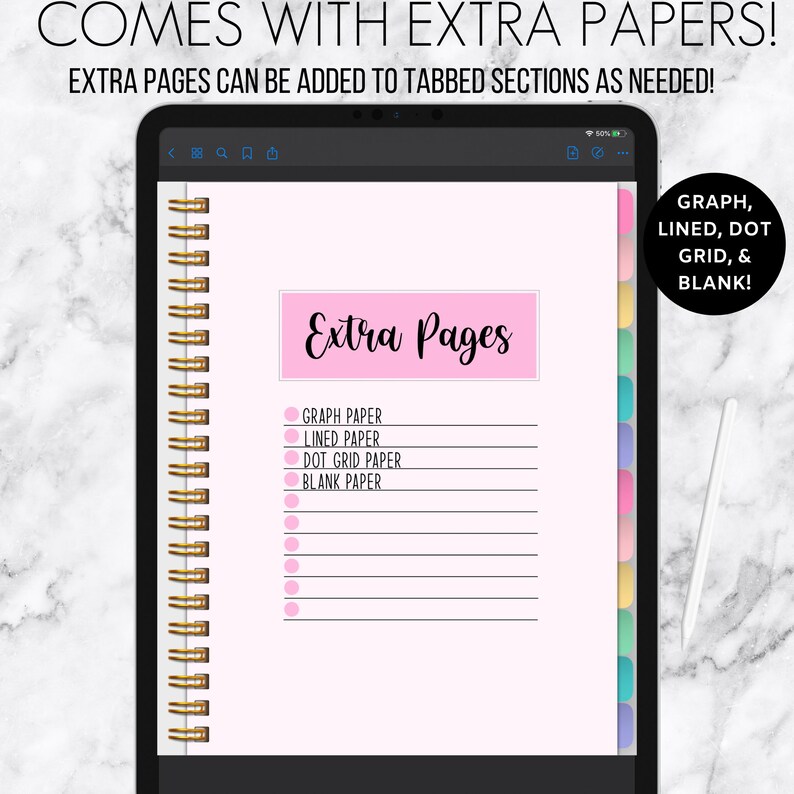 Puede incluir: Una agenda rosa y blanca con una encuadernaci&oacute;n en espiral dorada. La agenda tiene una pesta&ntilde;a rosa que dice "Extra Pages" y una lista de diferentes tipos de papel: papel cuadriculado, papel rayado, papel de cuadr&iacute;cula de puntos y papel en blanco. La agenda tambi&eacute;n tiene una secci&oacute;n con pesta&ntilde;as de colores que dicen "Graph, Lined, Dot Grid, & Blank!"