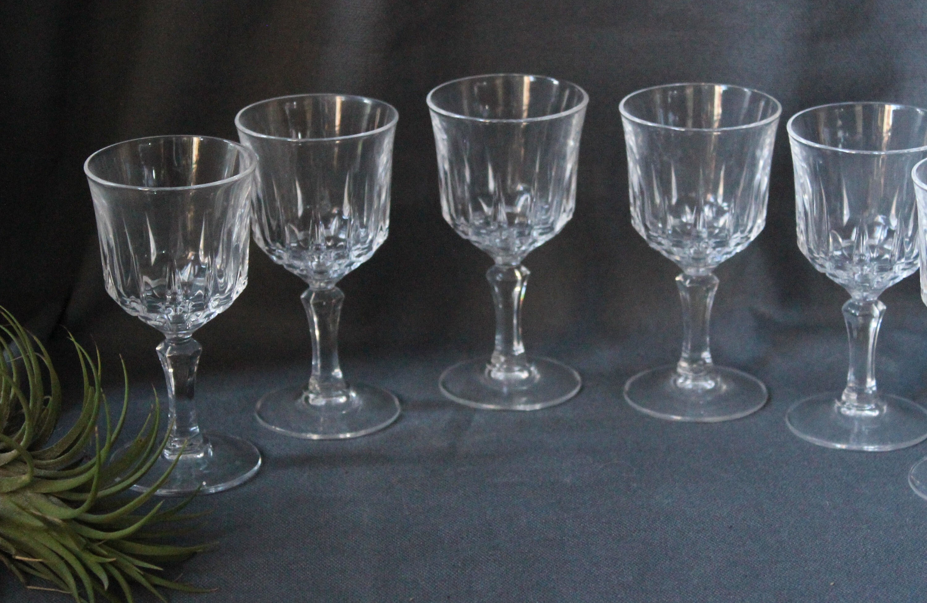5 Verres Cristal d'arques à Pied Modèle Saint Germain N 7 Vintage France