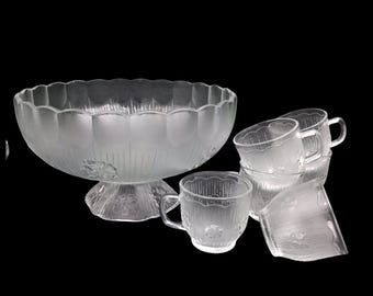 ancien saladier quadrilobé à punch ou à sangria 80's vintage verre base