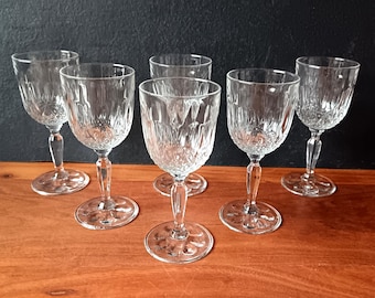 6 VMC Reims France clear wine glasses, teardrop, diamond Roxane 15 cl vintage
