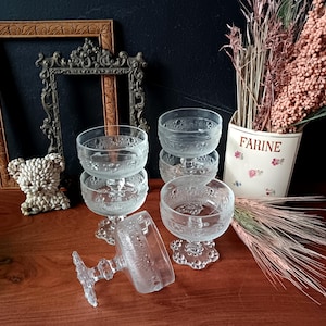 5 or 6 vintage stemmed cups/glasses for cocktails and ice cream
