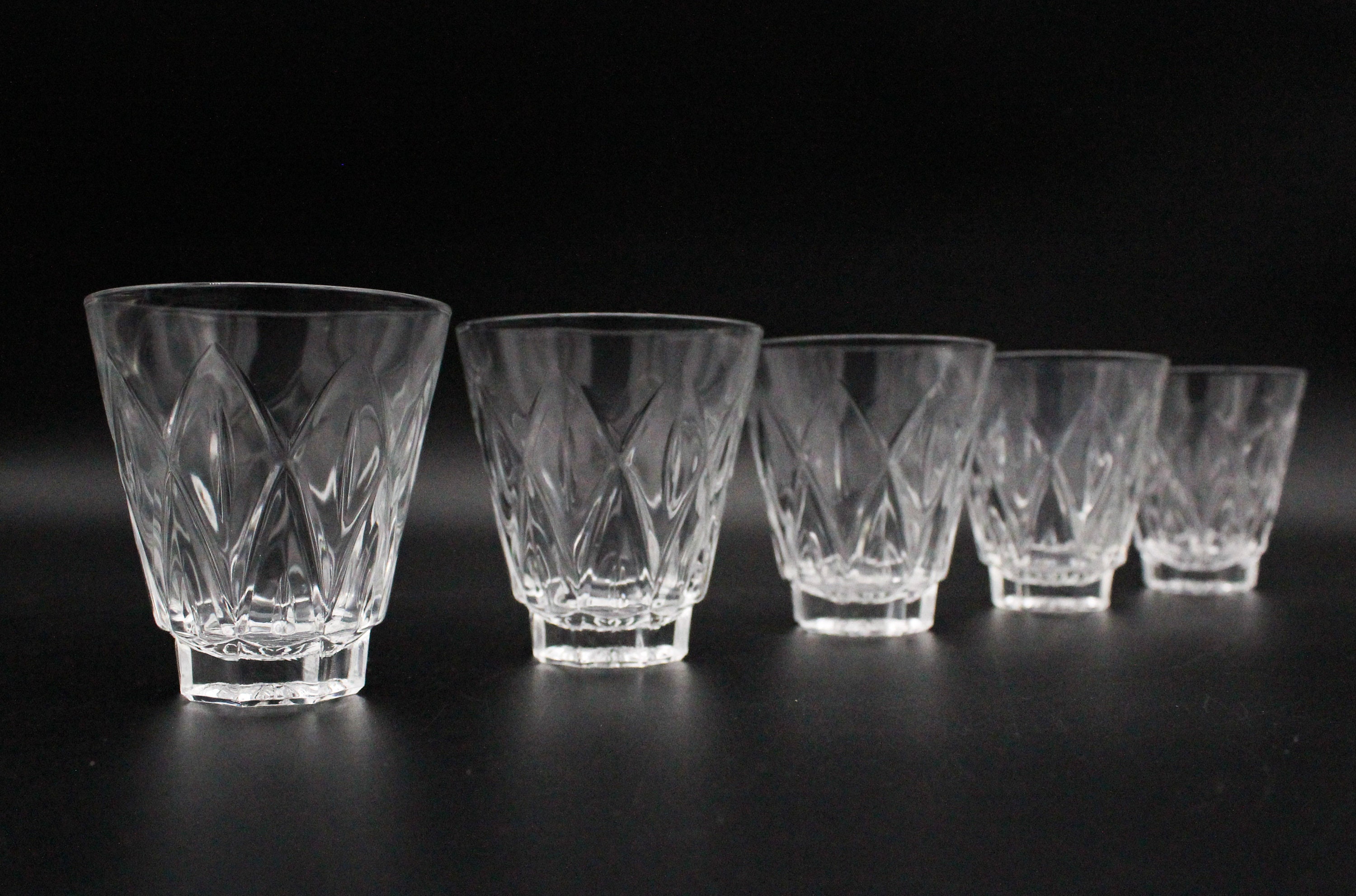 5 Petits Verres à Eau 8 Cl en Verre Trempé Vereco Vintage