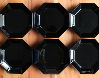6 vintage Octime d'Arcoroc black soup plates