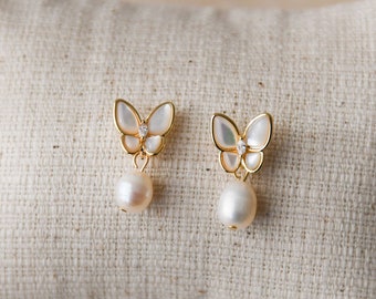 Pearl earrings, butterfly with freshwater pearl, festive, bridal jewelry, bachelorette, bridal earrings, elegant, simple, gold, mother of pearl